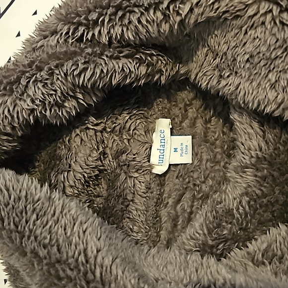 Sherpa Fleece by Sundance - Picture 3 of 9